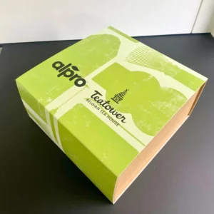 Coffret Matcha Latte Teatower x Alpro